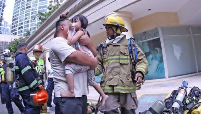 Condo sa Quezon City nagliyab, ilang mga residente na-suffocate