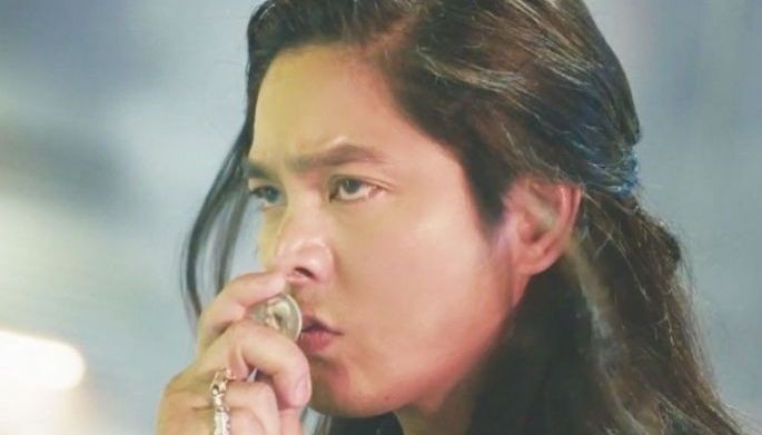 Coco Martin, balik-TV5; face to face ni Korina, pasok sa Kapamilya