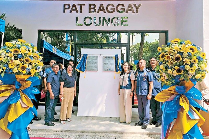 Belmonte leads unveiling of facility honoring slain cop
