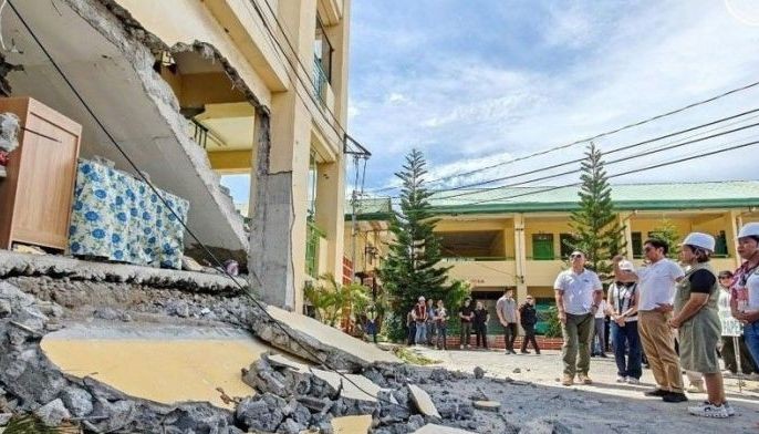 Schools in quake-hit areas allowed to resume classes