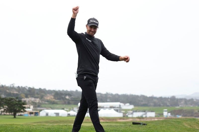 Clark leads with 64