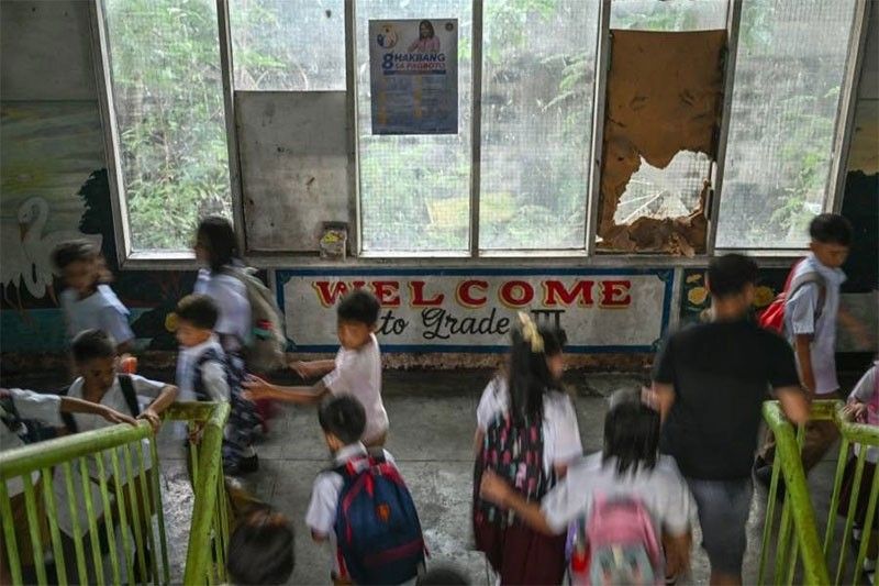 Educators, students gather amid ongoing threats to GE