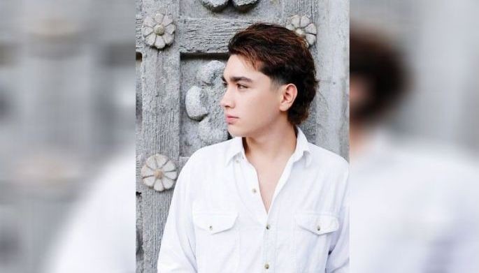 Newcomer Nathan Randal honors dad through music
