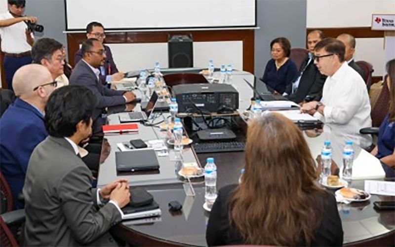 Marcos gives ‘high priority’ to luring semicon, AI investors