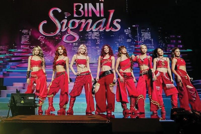 Signals World Tour ng BINI, umarangkada na