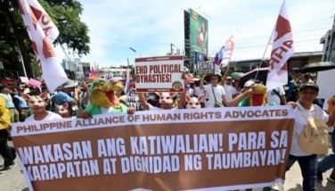 &acirc;��White Ribbon March&acirc;�� sigaw accountability, impeachment trial ni VP Sara