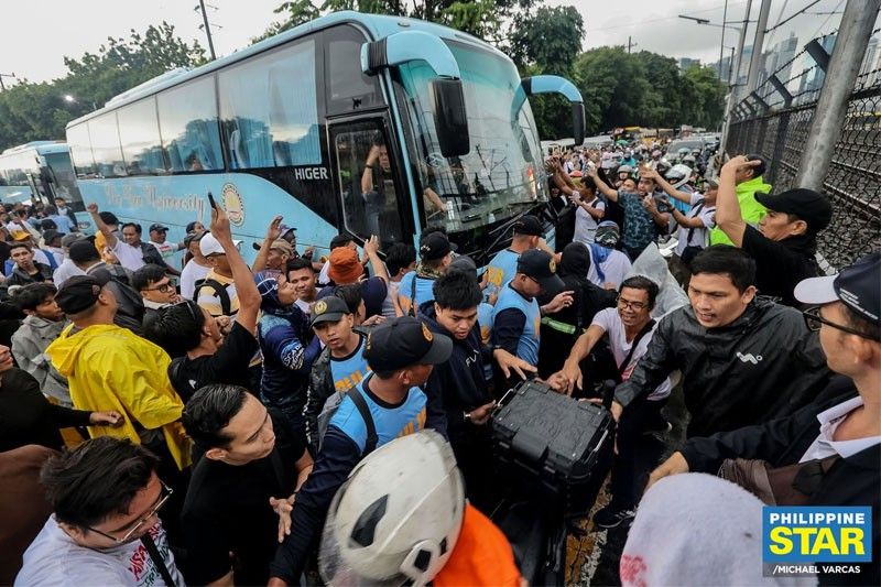 Pangulong Marcos sa PNP: Maximum tolerance sa INC rally