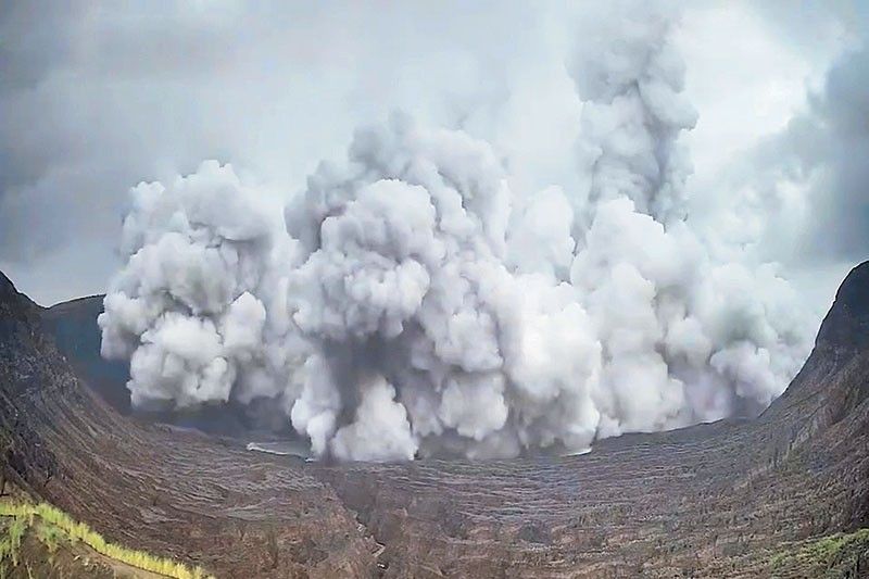 Minor eruptions logged in Taal