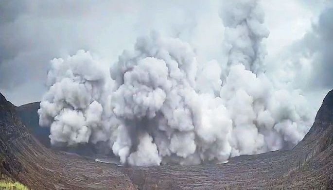 Minor eruptions logged in Taal