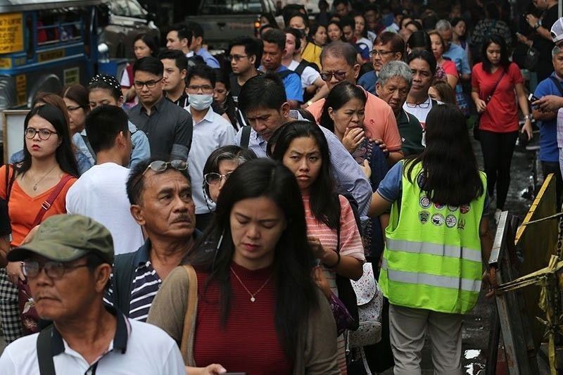 ‘Philippines middle class carrying burden of squeeze economy’