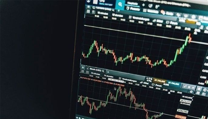 Market cheers Philippines rise to upper-middle income status