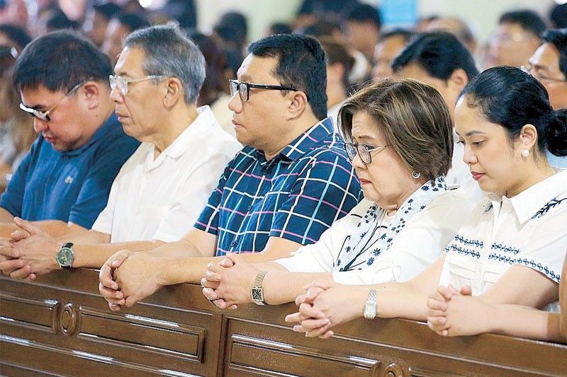 House prosecutors: Weeklong evidence disclosure vs VP Sara