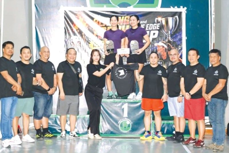 The Blazing Torch and True Edge Cup pickleball nagmalampuson