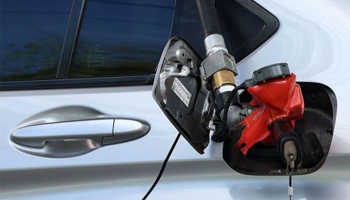 Tighter state oversight of oil prices sought