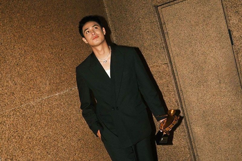 Donny, nanliit sa natanggap na award