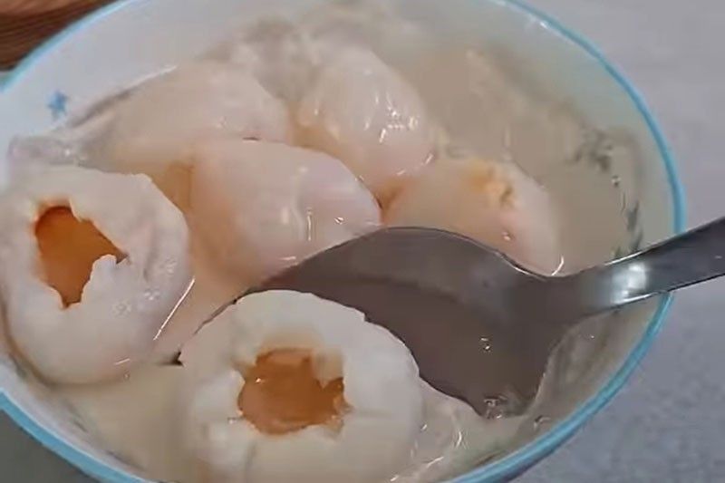 Simple Almond Lychee dessert for the family
