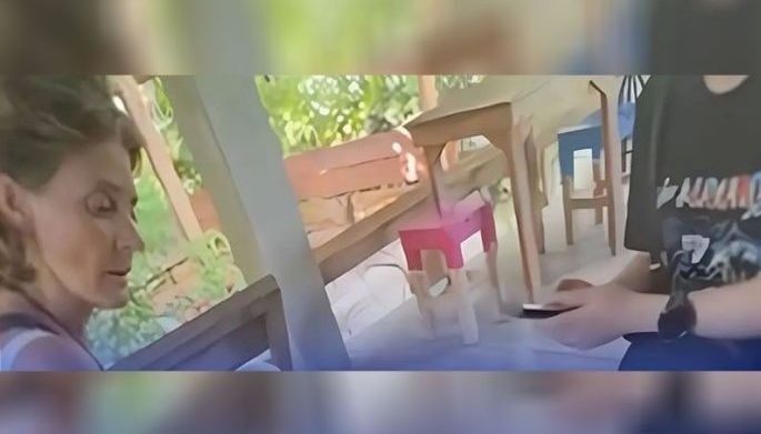 2 turista tiklo sa pagnenegosyo sa Siargo