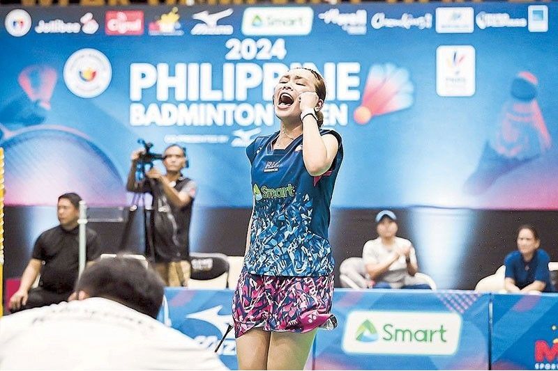 De Guzman, Albo claim PNBO crowns
