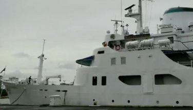 Navy ships sound 10 blasts for arbitral ruling anniversary