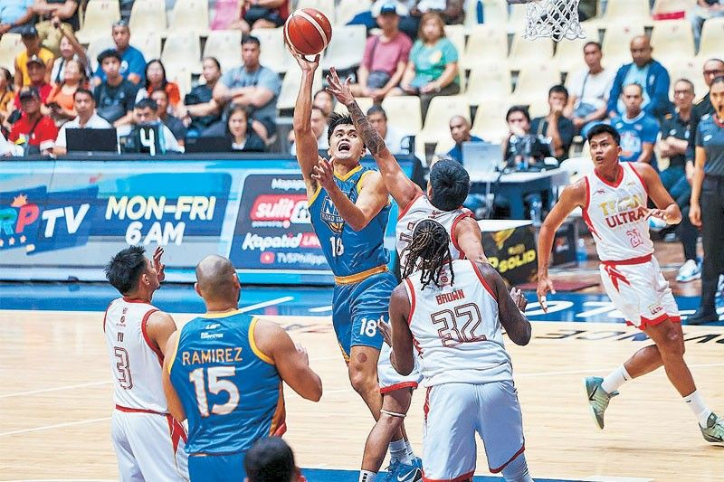 Winning start for Alapag era