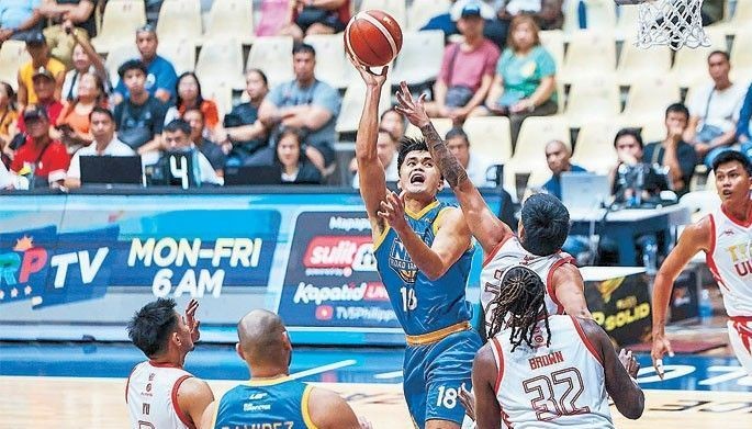 Winning start for Alapag era