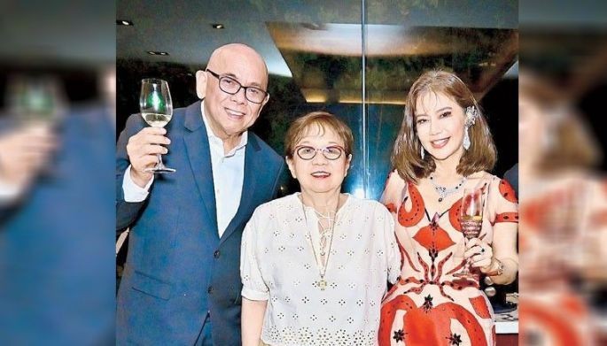 An intimate birthday f&ecirc;te for Bobby Alvarez