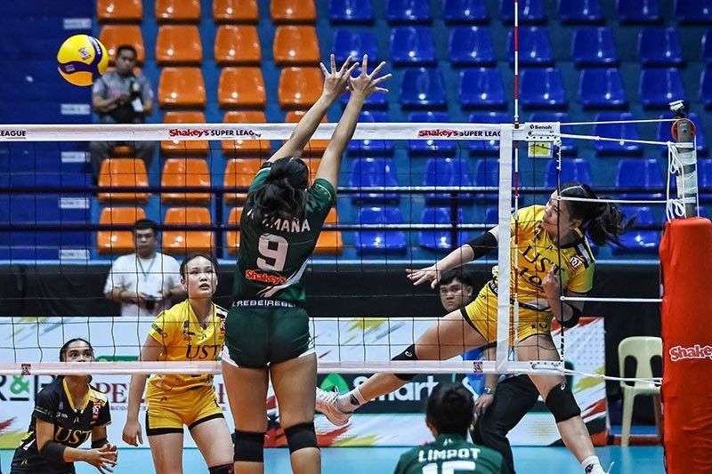 Jr. Tigresses go perfect