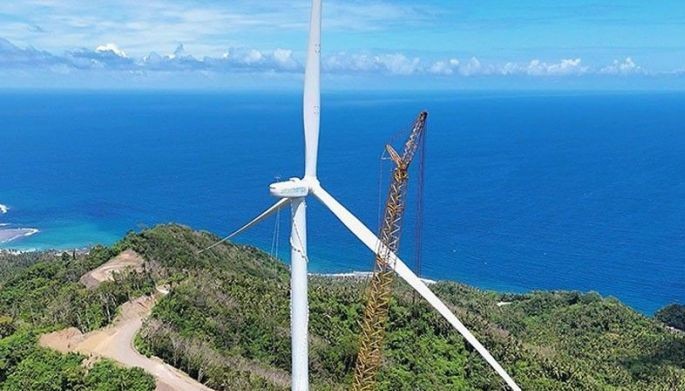 A Brown seals P2.3 billion wind investment in Alternergy