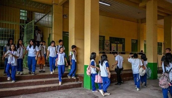 69% of public schools still without titles &ndash; EDCOM 2
