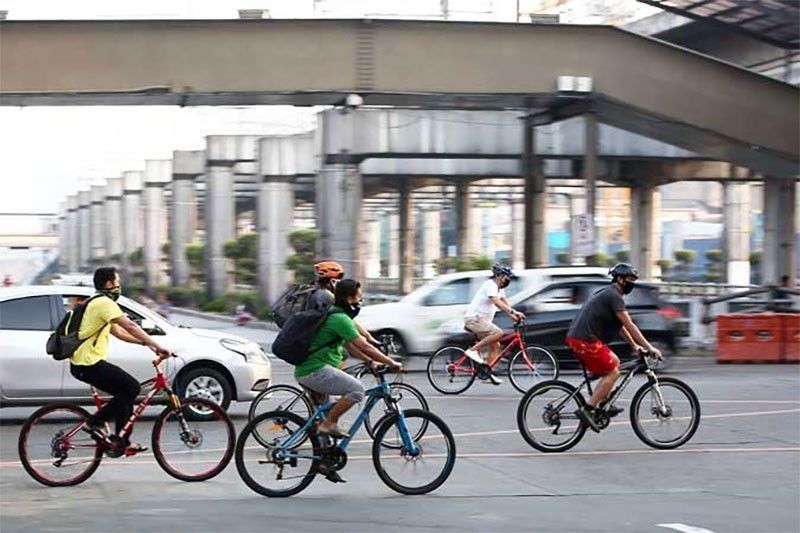 With or without crisis: More Pinoys pedaling their way to work