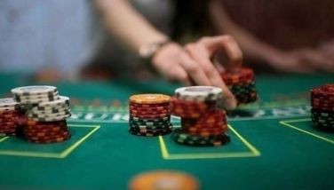 DOH chief denies gambling in casino