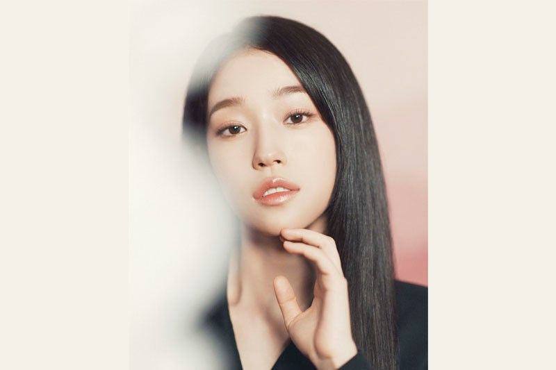 How Roh Yoon-seo portrays a power that's both a blessing and a curse