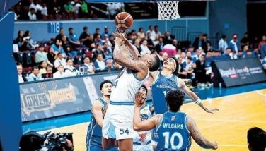 Road Warriors still spotless after 5 games