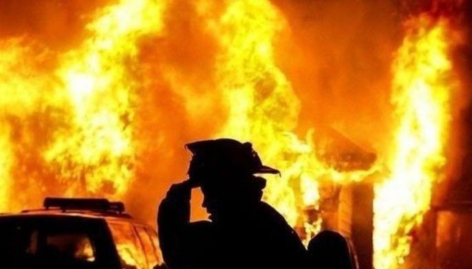 Fire hits House storage facility
