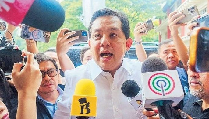 Romualdez not fleeing Philippines &ndash; lawyer