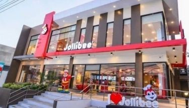 Jollibee eats way into American hearts