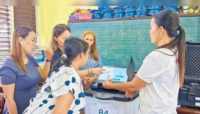 Expiration of teachers&rsquo; poll service credits hit