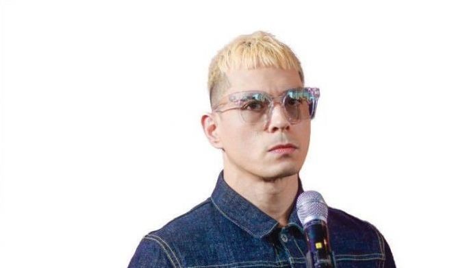 Jake, ipinagluksa ang hiwalayan sa mga ex!