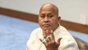 PNP, tinututukan pamilya at kaibigan ni Bato