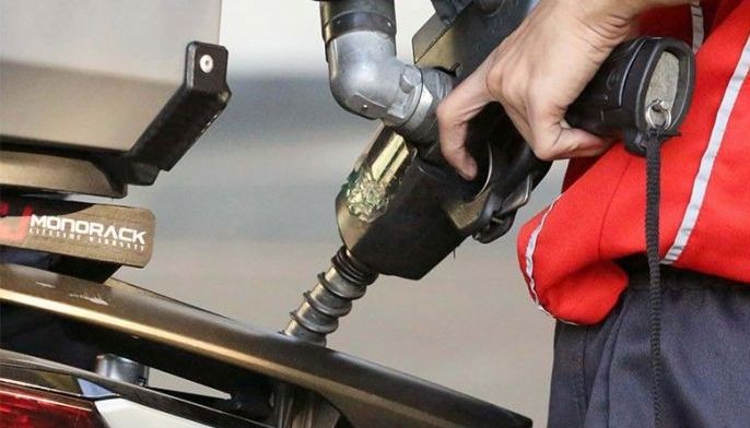 Fuel subsidy sa PUVs itinaas sa P12/L