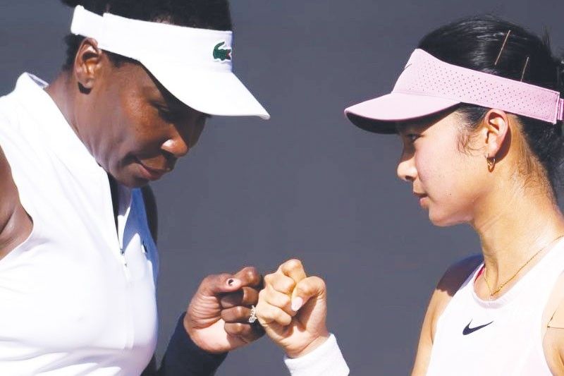 Alex, Venus tandem ulit sa doubles