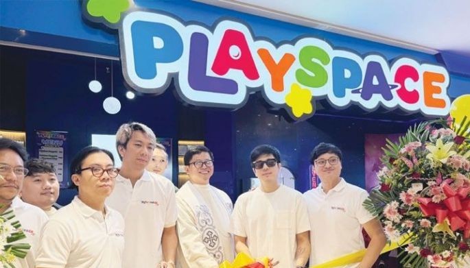 Paulo Avelino blends gentle and traditional parenting with teenage son