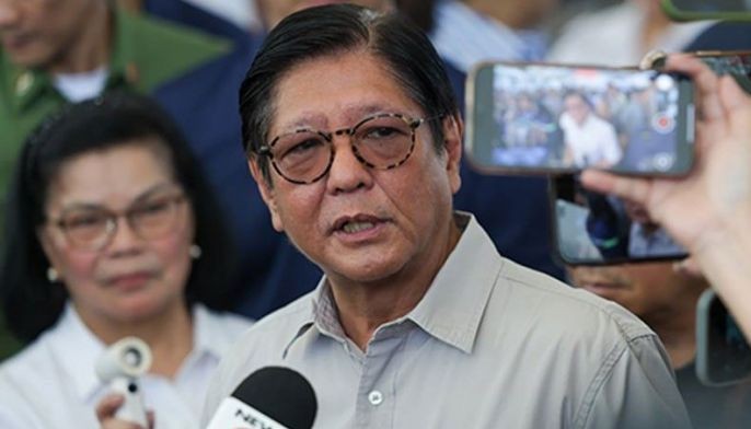Marcos answers SONA questions from citizens