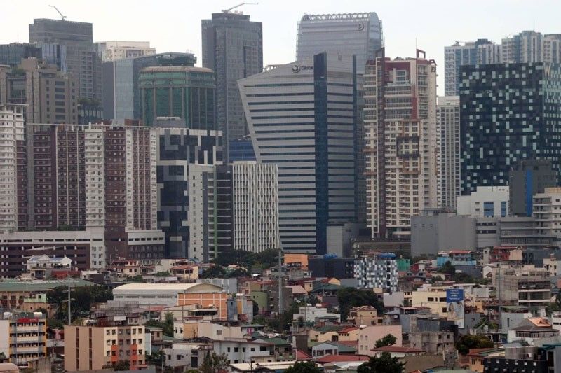 Analysts flag slow recovery this year