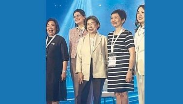 From retail queens to talk show hosts: Robina Gokongwei, Tessie Sy-Coson share limelight at retail conference