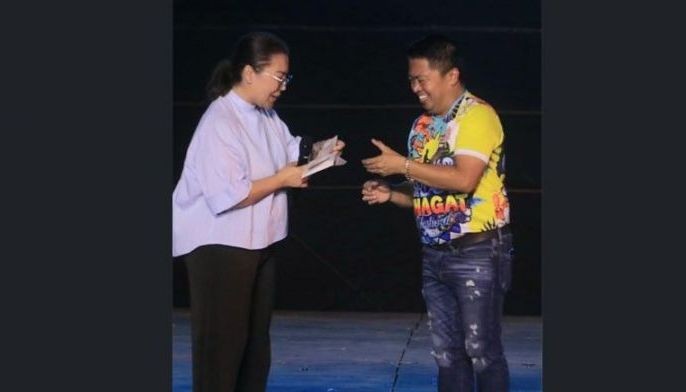 During dinagat festival: Capitol gives P68M to Cordova