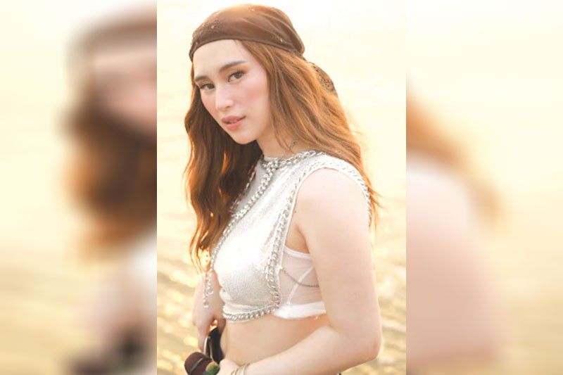 Lala dunay duha ka bag-ong awit