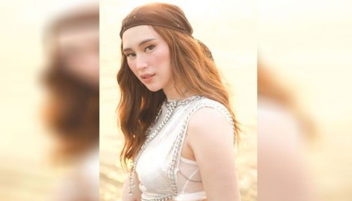 Lala dunay duha ka bag-ong awit
