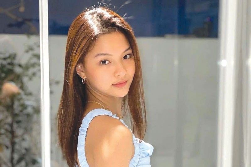 Althea mipasilong sa Viva