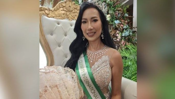Ex-flight attendant 1st Filipina to win pageant for wives in Malaysia